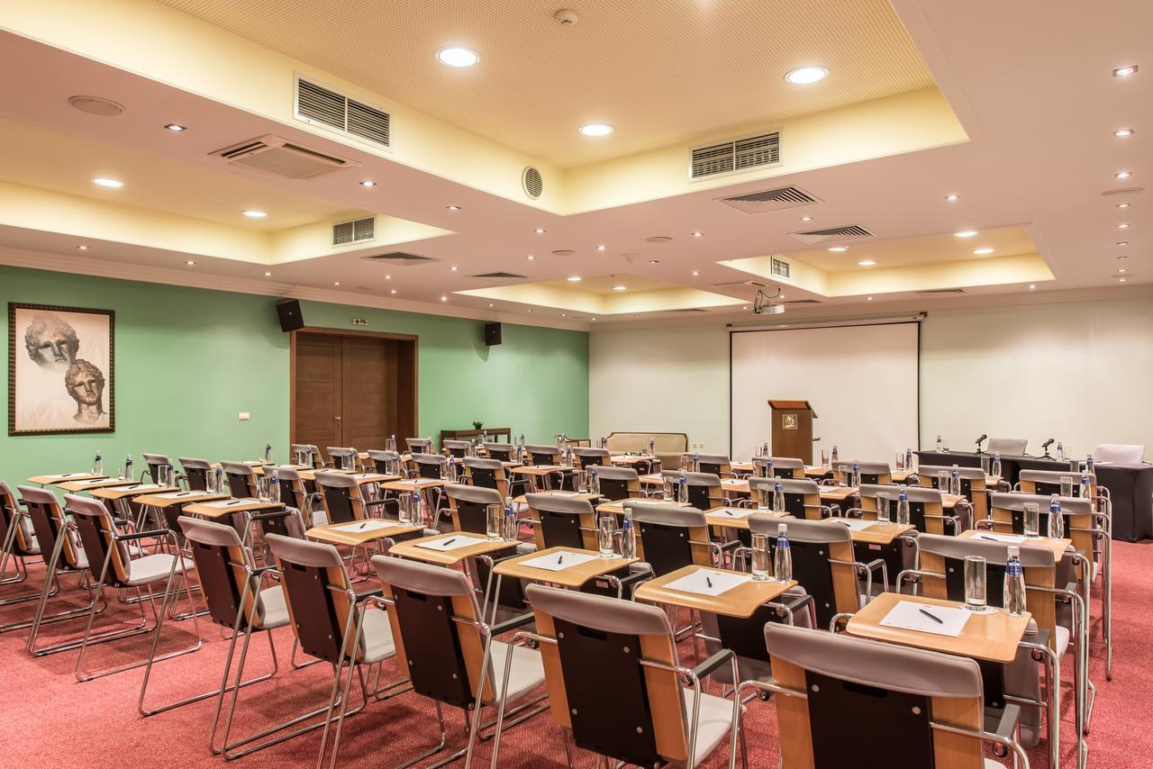 Arena Di Serdica Hotel Sofia Esterno foto